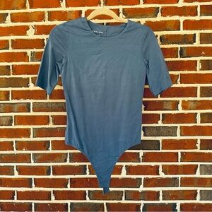 Everlane Short Sleeve Crew Neck Bodysuit